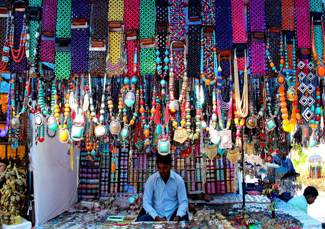 Markets-in-Delhi