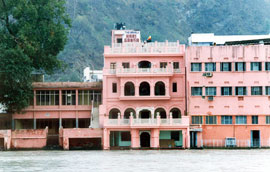 Haveli Hari Ganga Haridwar
