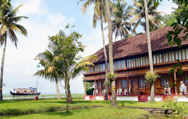 Coconut Lagoon - CGH Earth Resort Kumarakom